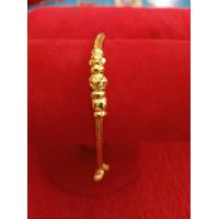 ราคา สร้อยข้อมือลาย4เสาขั้นโอ่ง3เม็ด ลายทองแท้ สีสวยเหมือนจริง (20921918136)