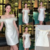 ราคา MABEL เดรสสั้นสีขาวออกงานแต่งขนนก (21407902753)