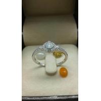 ราคา แหวนพลอยล้อม เงินแท้ 925 เคลือบทองคำขาว (508990421)