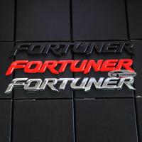 ราคา โลโก้ ตัวหนังสือ FORTUNER ตัวนูน สำหรับ TOYOTA FORTUNER ขนาด 24 5 2 5 cm มี 3 สี (13665145292)