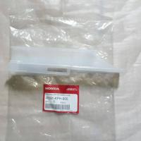 ราคา ยางรองโซ่แท้เวฟ125RSเวฟ125รุ่นไฟเลี้ยวบังลม (1376644405)