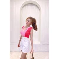 ราคา ครอปท็อปแขนกั๊กทรงคอปกกกกก เว้าวีนิสๆ สวยมากแม่ ไหมพรมพรีเมี่ยม เนื้อนิ่ม จั้มช่วงเอว ทรงครอปสวยยยย แต่งตัดสีใส่แล้วผอมมมมม แมชง่ายเอฟวี่เดย์ลุคคคค ตำค่ะ (18466020000)