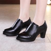 ราคา รองเท้าแพลตฟอร์มพื้นหนาส้นตึกใส่ทำงานรองเท้าชั้นเดียวส้นหนากันน้ำรองเท้าส้นสูงหนังแท้รองเท้าผู้หญิงไซส์ใหญ่ใส่ช่วงฤดูใบไม้ร่วงและฤดูหนาวสำหรับผู้หญิงรองเท้าทำงานปากลึก (11742808058)
