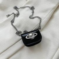 ราคา กระเป๋าสายโซ่คาดเอวแบบเดียวกับเน็ตไอดอลกระเป๋าปากแดงมีสายคาดเอวสายโซ่สำหรับผู้หญิงกระเป๋าใบเล็กกระเป๋าคาดเอวใบเล็กสะพายข้างขนาดมินิสำหรับตกแต่งกางเกงยีนส์ (21291345374)