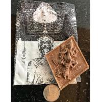 ราคา พระนารายณ์ทรงครุฑ มหาจักรพรรดิ หลังคันฉ่อง รุ่นครอบจักรวาล วัดหน้าพระเมรุ หลวงพ่อรวย วัดตะโก หลวงพ่อผาด วัดไร่ หลวงพ่อวาส วัดสะพานสูง เสกปี 2552 สร้างจาก ผงขุนแผนเทียนชัย หลวงปู่โต๊ะ วัดประดู่ฉิมพลี ผ