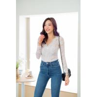 ราคา บอดี้สูท ลูกไม้ คอวี แขนยาว งานนี้ขายดีมาก หรูหรา ไม่มีซับใน N06 พร้อมส่ง (3610376391)