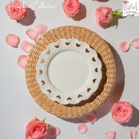 ราคา Violet Flamingo จานเซรามิคสีขาวฉลุขอบเป็นรูปหัวใจ มี 3 ขนาดให้เลือก จานสไตล์หวานเรียบหรู รุ่น Heartbeat (21507780721)