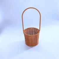 ราคา ตะกร้าหวายสานหวายเทียมพลาสติกแฮนด์เมดตะกร้าของขวัญแบบหิ้วอุปกรณ์เก็บดอกไม้และพืชสีเขียวสำหรับร้านดอกไม้ (11712665136)