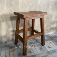 ราคา ไม้สักเก่า เก้าอี้ไม้สัก เก้าอี้ไม้ ผลิตจากไม้สักแท้ 100 ใช้งานได้ยาวนาน แข็งแรง มอดไม่กิน ไม่ผุพังง่าย ขนาด กว้าง 25 x ยาว 35 x สูง 50 ซม สินค้ามีพร้อมส่ง กดสั่งได้เลยนะคะ (9703337528)