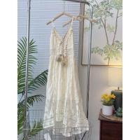 ราคา เดรสสายเดี่ยวลูกไม้ เดรสแต่งพู่สไตล์โบฮีเมี่ยน มีซับในค่ะ (21366298511)