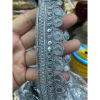 ราคา ยกพับ10หลา เทปทองตกแต่ง เทปดิ้นเงิน ลูกไม้ชายครุย ชายครุย ริบบิ้นหลากสี ริบบิ้นสี เทปพู่ เทปตกแต่ง ประดับพู่ ระบายพู่ทอง (20543818449)