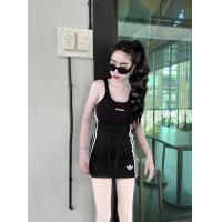 ราคา ชุดกระโปรงเข้าเซ็ต บอดี้สูทadidas (21011710445)