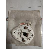 ราคา ฝาครอบเรือนไมล์ด้านในล่าง สำหรับรุ่น FINO อะไหล่แท้ YAMAHA 4D0 H353F 00 (8033180216)