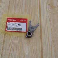 ราคา ก้ามปูเปลี่ยนเกียร์ขวา R เวฟ110i 21 เวฟ125i 23 ราคา 1ชิ้น 24211 K1M T00 (19004845070)