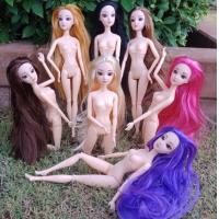 ราคา ตุ๊กตาบาร์บี้ ตาแก้ว ข้อต่อ รุ่นผมหนา (1788178032)