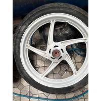 ราคา ล้อหน้าcbr150iสวยขนาด2 5 17 พร้อมใช้งาน แม็กพร้อมยางเหลือสีดำ (20859377329)