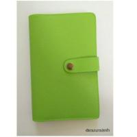 ราคา กระเป๋าใส่สมุดบัญชีฯ 14 ช่อง โทนสีเขียว หนังคละแบบ (12361437902)