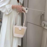 ราคา กระเป๋างานสานน่ารัก ทรงถัง (18162401702)