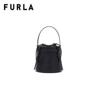 ราคา FURLA กระเป๋าสะพายผู้หญิง รุ่น FURLA GIOVE MINI BUCKET BAG สี NERO (21495674956)
