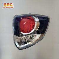 ราคา เสื้อไฟท้าย TOYOTA FORTUNER CHAMP ปี2011 2012 2013 2014 ดำ (21408751621)