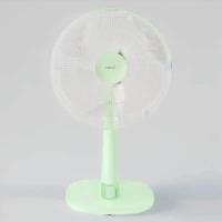 ราคา HATARI พัดลมตั้งโต๊ะ 14 นิ้ว รุ่น T14M1 เพิ่มความเย็น ดับความร้อนด้วยพัดลมตั้งโต๊ะคุณภาพจาก HATARI รุ่น T14M1 หน้ากว้าง 14 นิ้ว ที่กระจายแรงลมได้อย่างทั่วถึง สามารถปรับระดับความแรงได้ 3 ระดับ มาพร้อมด