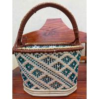 ราคา ตะกร้าหวายโครงทำจากหวายแท้สานด้วยหวายเทียมลายดอกแก้ว ทรงวงรี ทรงแปดเหลี่ยม ตะกร้าใส่ของ ตะกร้าไปวัด (21470532999)