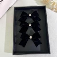 ราคา Miu Jia เข็มกลัดติดหน้าอกรูปโบว์กำมะหยี่เพชรเทียมเครื่องประดับคาร์ดิแกนแบบถักโบว์สีดำชุดเดรสสง่างามสไตล์ฝรั่งเศสสไตล์เกาหลี (17412143068)