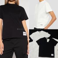 ราคา JIL T shirt 330 ฟรีส่ง เสื้อยืดคอกลมแขนสั้น ดีเทลเรียบๆ เย็บแผ่นติดชื่อแบรนด์ตรงด้านล่างขอบเสื้อ ได้ไปต้องถูกใจแน่นอน เรียบๆแต่ดูแพง ทรงเบสิค แมทช์ง่าย ได้หลายแบบหลายสไตล์ ผ้าเนื้อดีมาก นิ่มยืดหยุ่นใส