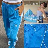 ราคา ADS sweatpants 420 ฟรีส่ง สีใหม่สวยมากก กางเกงวอร์มขายาวเอวสูง ดีเทลเป็นงานปักโลโก้นะคะ ทรงสวย ผ้าเนื้อนุ่มอย่างดี ไม่ยับง่าย นิ่มใส่สบายมากคะ เอวยางยืด ดีเทลแต่งแถบด้านข้าง และมีกระเป๋าใช้งานได้จริง 