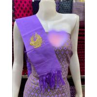 ราคา ผ้าสไบมอญ สไบ ปักลายหงส์ เป็นสัญลักษณ์ของชนชาติมอญ เป็นงานผ้าฝ้ายทอมือ ปักลายหงส์สีทอง มีหลาย สีให้เลือก สินค้าเฉพาะผ้าสไบนะคะ (20494583794)