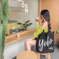 ราคา พร้อมส่ง กระเป๋าผ้าแคนวาส กระเป๋าสะพายข้าง แบรนด์ MY ESCAPE รุ่น YOBO Hongdae (10480067319)