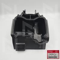 ราคา เสื้อหม้อกรอง พร้อมซีล WAVE 100 U BOX WAVE 100S U BOX WAVE 100K 2005 แท้ HONDA AIR FILTER CASE (19558532128)