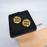 ราคา Miu Miu Miu Logo Earrings ตัวใหญ่ ต่างหูเจาะโลโก้ มิว มิว ตัวงานวงกลม มี 2 สี ราคา 189 ไม่รวมกล่อง (21496620858)
