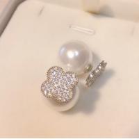 ราคา ต่างหูมุกสองด้านใบโคลเวอร์สี่แฉกเข็มเงินแท้ S925ต่างหูเพชรเทียมสีดำเรียบหรูแฟชั่นต่างหูเงินแท้ผู้หญิง (21291477713)