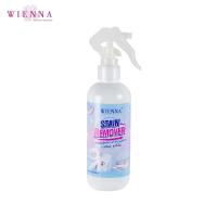 ราคา Wienna DC12102 New Plus เวียนนา สเปรย์ขจัดคราบทำความสะอาดบนเสื้อผ้าและพื้นผิว 230 มล (17030491579)