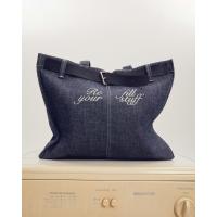 ราคา TGDA CO x SSMR กระเป๋าผ้า Body Girl รุ่น Blue Jeans Club Tote Bag pre order 14 วัน (21544269538)