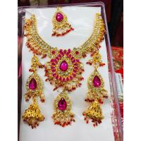 ราคา สร้อยคอ อินเดีย 1 ชุด มีสร้อยคอ ต่างหู หน้าผาก (14275783436)
