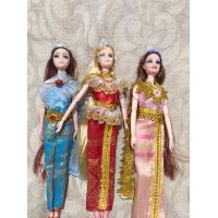 ราคา ตุ๊กตาบาร์บี้ ข้อต่อ พร้อมชุดไทย หลายแบบให้เลือก (8005987961)