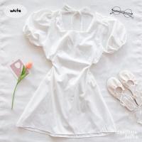 ราคา เดรสแขนตุ๊กตาคอเหลี่ยมเว้าเอว ผูกโบว์หลัง โชว์หลังแบบคิ้วทึ (17376921957)