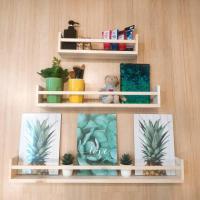 ราคา ชั้นวางของติดผนังไม้สน ชั้นเอนกประสงค์ ห้อยติดกำแพงได้ ราคาถูก S012 (20342108781)