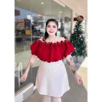 ราคา 43 พร้อมส่ง เสื้อเปิดไหล่แขนตุ๊กตาแต่งด้ายสี มี3สี (21305824690)