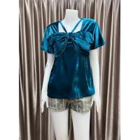 ราคา เสื้อกำมะหยี่ โบว์หน้าอก คล้องคอ อก 36 38 นิ้ว สวยเก๋ ผ้านิ่มเด้ง ใส่สบาย ไม่ร้อนค่ะ (21375749546)