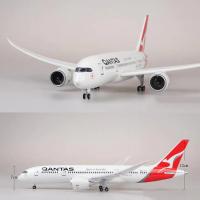 ราคา Qantas Airlines Boeing 787 Dreamliner 43cm Aircraft Model with LED Light High Quality Display Model (21529277335)