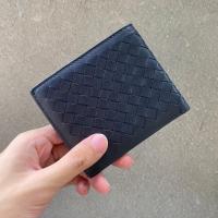 ราคา Woven Lambskin Short Wallet with coin slot กระเป๋า สตางค์หนังแกะ มีช่องใส่เหรียญ สานแท้ (9891621884)