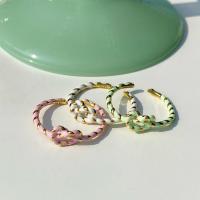 ราคา play palette PLAY Pretzel candy ring (21263212255)