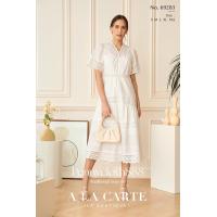 ราคา พร้อมส่ง 69283 ชุดเดรส A La Carte ผ้าคอตตอน คอวี แขนสั้น งานปักฉลุลูกไม้ เนื้อผ้าใส่สบาย มีซับใน ซิปหลัง (20795724218)