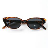 ราคา Voideyewear PURR Sunglasses แว่นกันแดดทรง cateye ใส่สวยทุกรูปหน้า เลนส์กัน UV400 และเป็น Polarized ตัดแสงสะท้อน จาก VOIDEYEWEAR (20479205840)