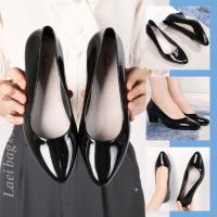 ราคา ? ? ? ? ? ? ? ? ? ? ? ? รองเท้าคัชชู ส้นเตี้ย สีดำเงา ทรงหัวแหลม (20495002001)