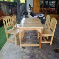 ราคา ยกชุดโต๊ะทานอาหาร ยกเซ็ตโต๊ะ เก้าอี้พนักพิงเดี่ยว ไม้สน ขนาด โต๊ะ ก70 ย120 ส75ซม เก้าอี้พนักพิงเดี่ยว ก43 ย45 ส94ซม (21369304375)