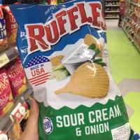 ราคา Ruffles Cheddar Sour Cream Sour Cream Onion Potato 184g ขนมนำเข้าจากเมกา มันฝรั่งทอดกรอบ มันฝรั่งอบกรอบ ขนมขบเคี้ยว (8848299917)